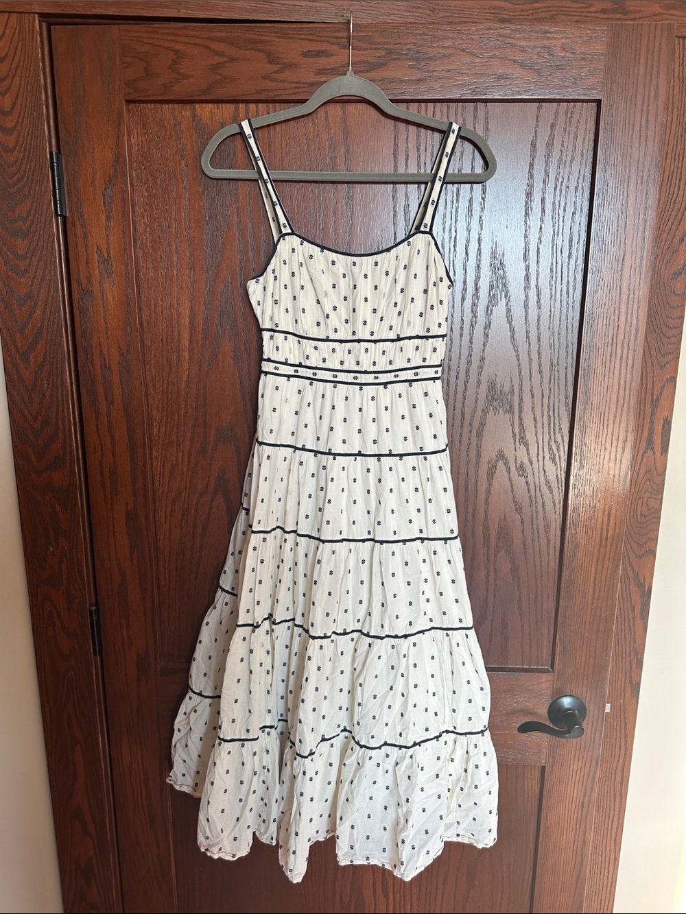 Ulla Johnson Clemente Dress
Elegant Cream Maxi Sundress with Black Sz 4 - Picture 10 of 15